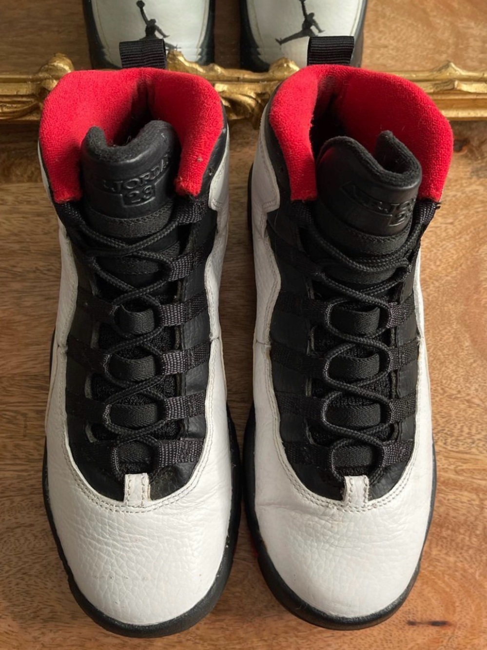 Jordan Box Label in Black, White, Red